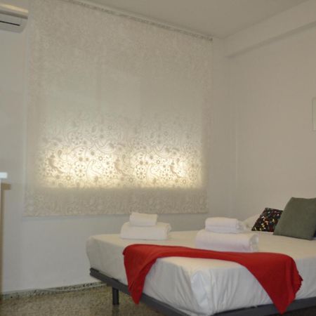 Sunshine Menendez Pelayo Apartment Cordoba Exterior photo